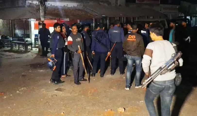 সরকারি চাল বিতরণ নিয়ে বিএনপির দুই পক্ষের সংঘর্ষ, আহত ১৫